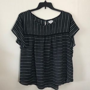 💕🌻Ava & Viv Chiffon Flowy Top